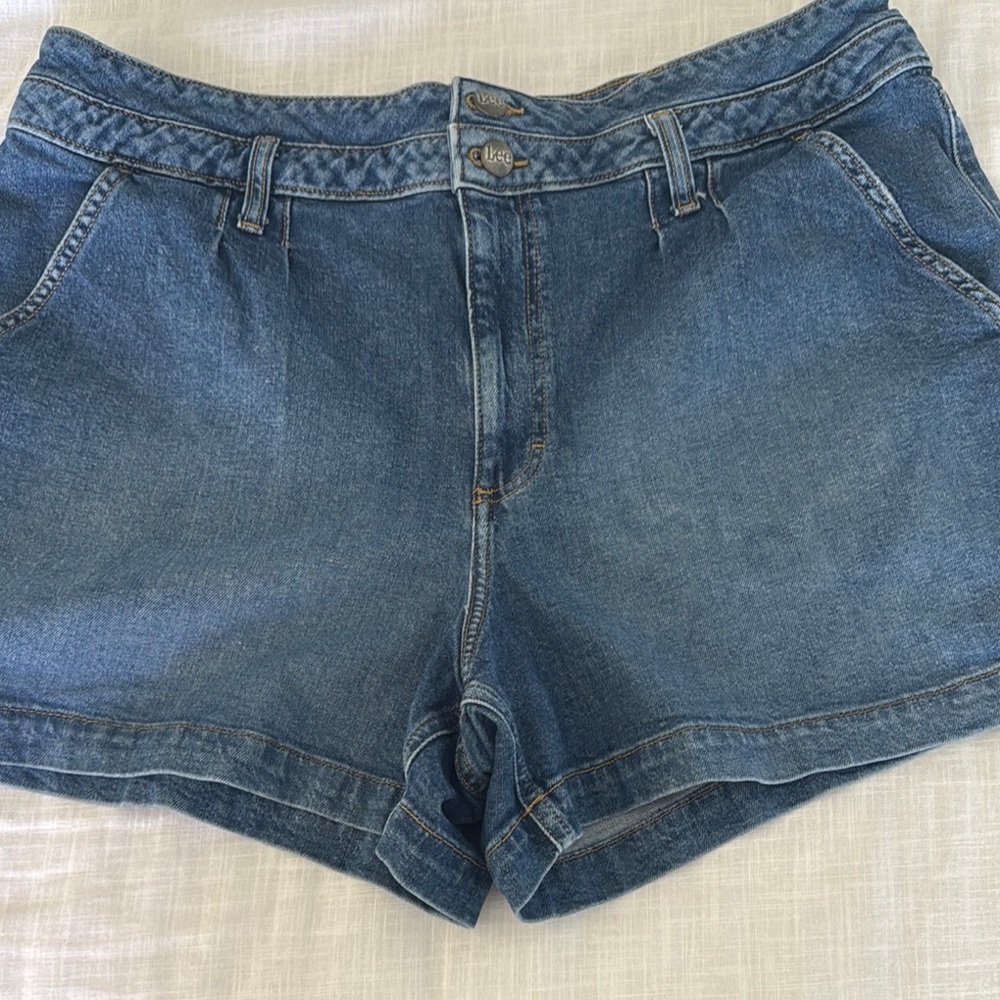 Lee 90’s style Women's Blue Denim Shorts